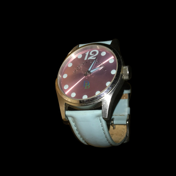 DOONEY AND BOURKE WOMEN'S WRISTWATCH - Picture 1 of 9